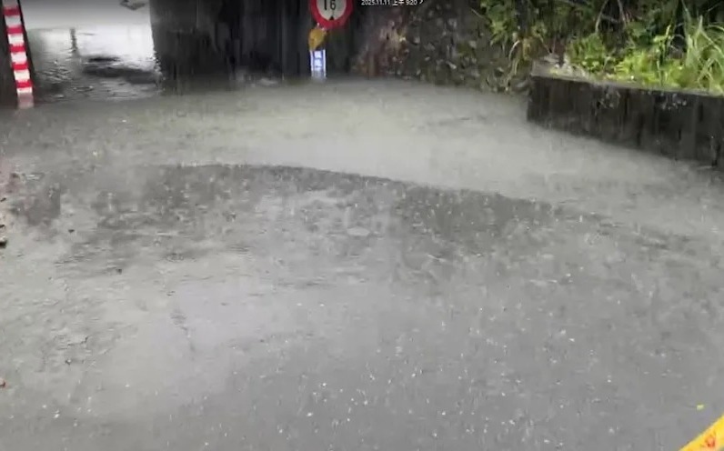 鳳凰颱風攜豪雨炸宜蘭！冬山鄉涵洞淹40公分 壯圍農地成汪洋