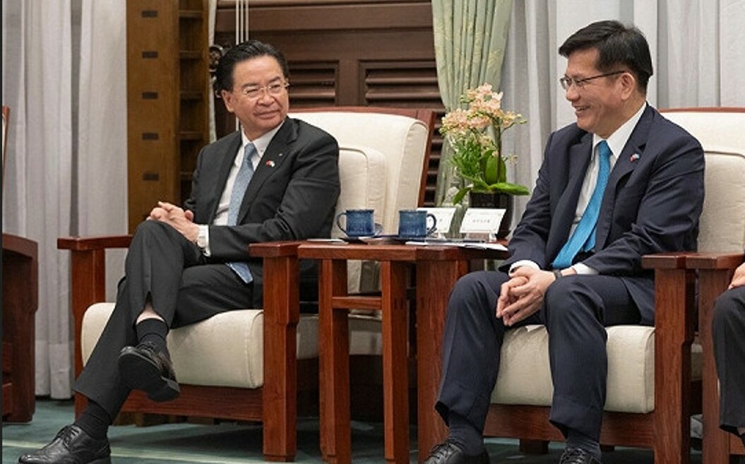 龍燮雙鬥掀國安風暴? 週刊揭林佳龍、吳釗燮惡鬥內幕