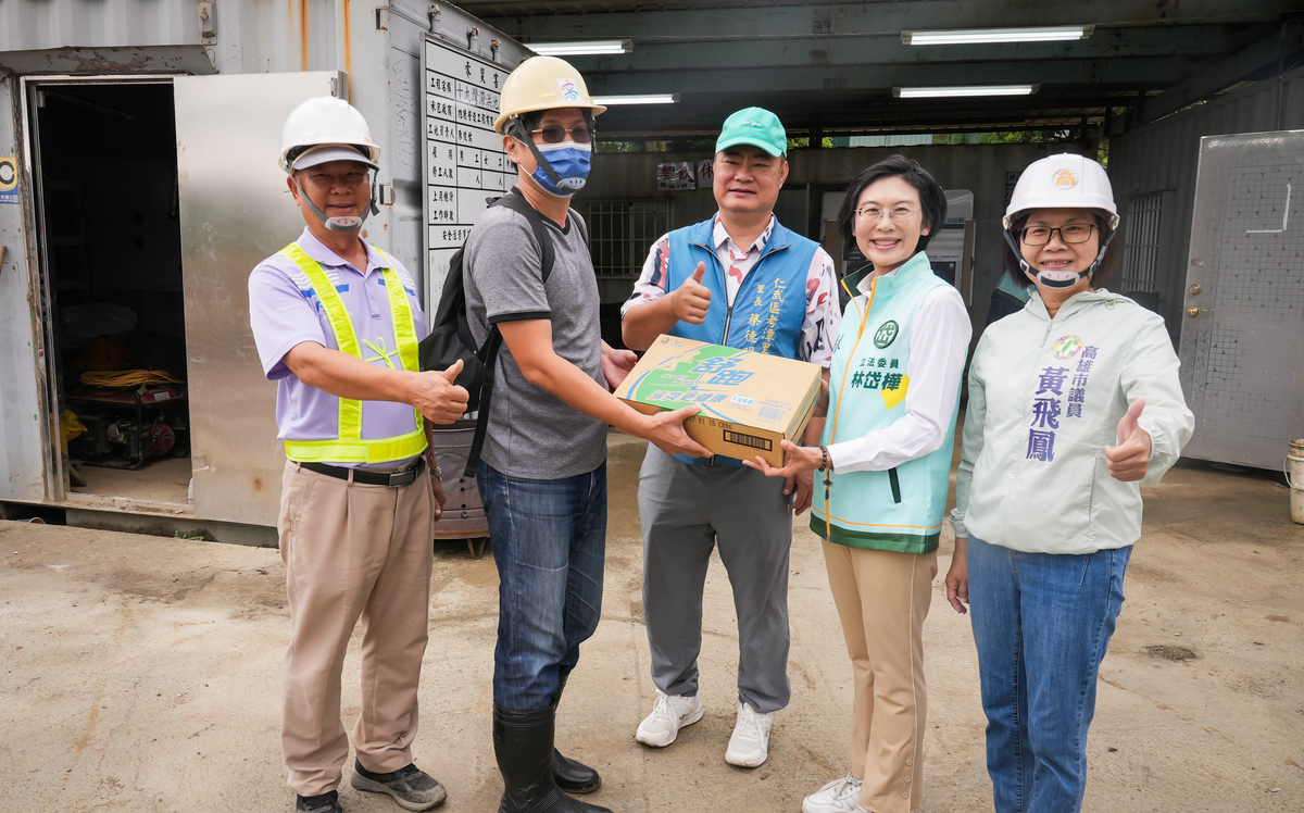 初選登記改由幕僚代辦 林岱樺留在高雄勘查防災工程