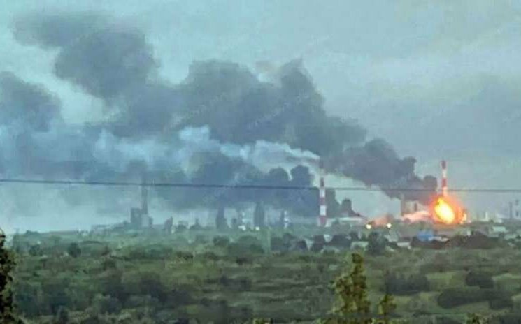 (影) 各攻戰爭軟肋! 俄軍鑽隧道突破戰線、烏「火烈鳥」飛彈猛轟後勤