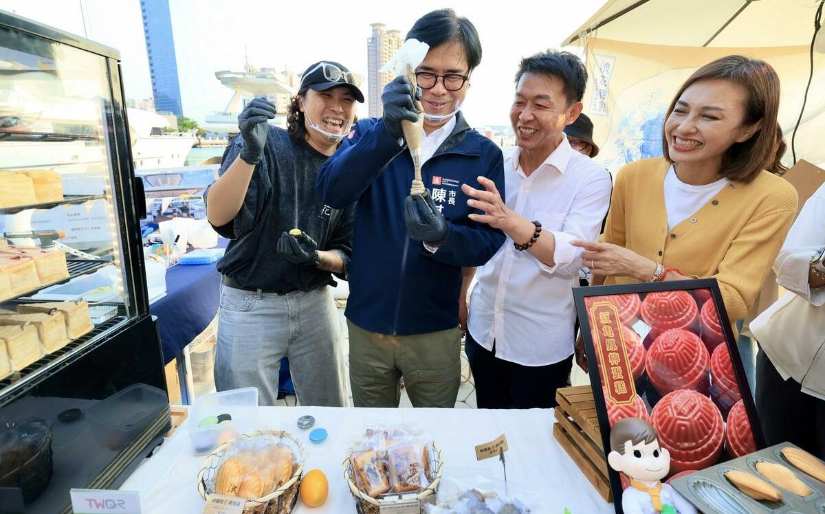 「城市嶼浪」萬人擠爆高流! 青創攤車輔導成果登場