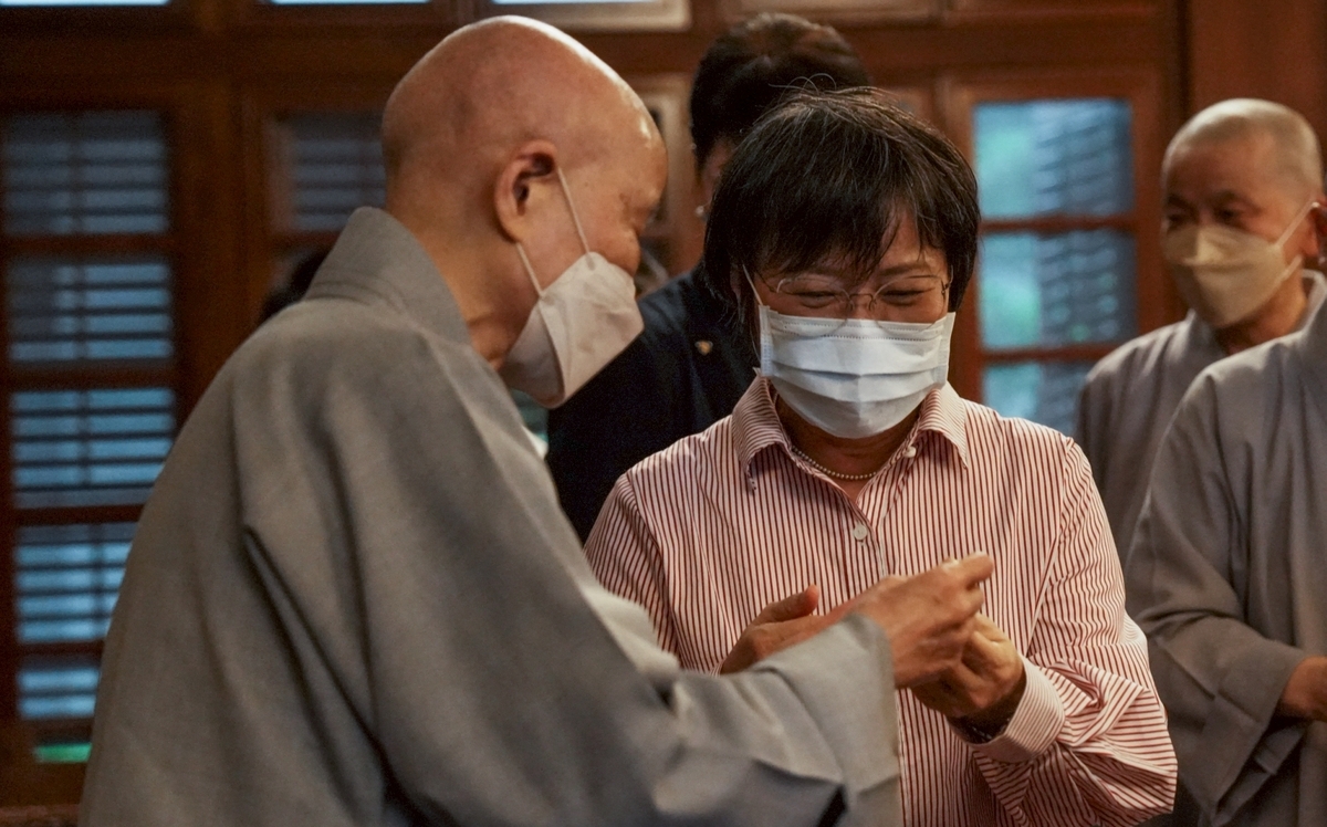 感謝慈濟成防災後盾!劉世芳拜會證嚴法師 盼擴大合作強化韌性