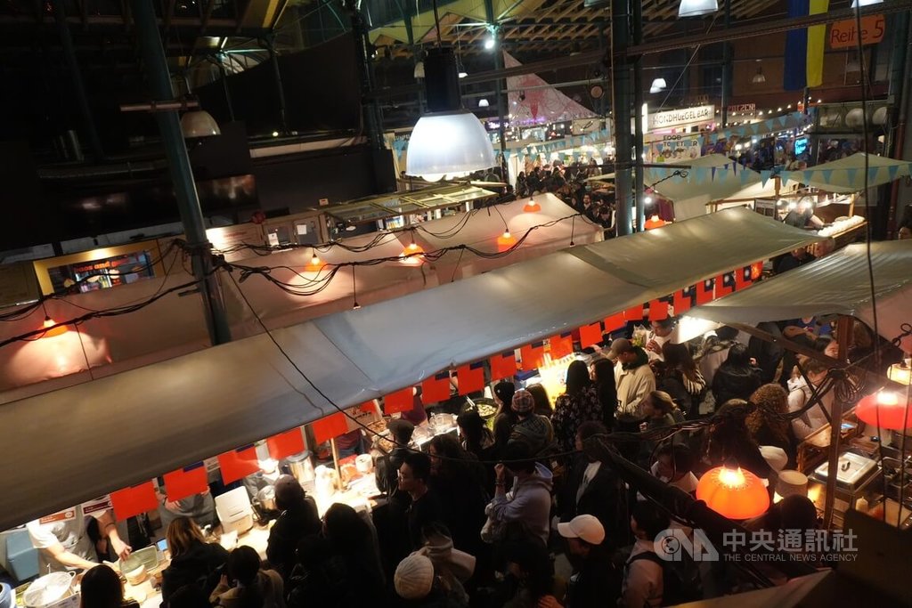 柏林台灣夜市爆熱潮 推手包瑞翰「胃」德台友誼加油