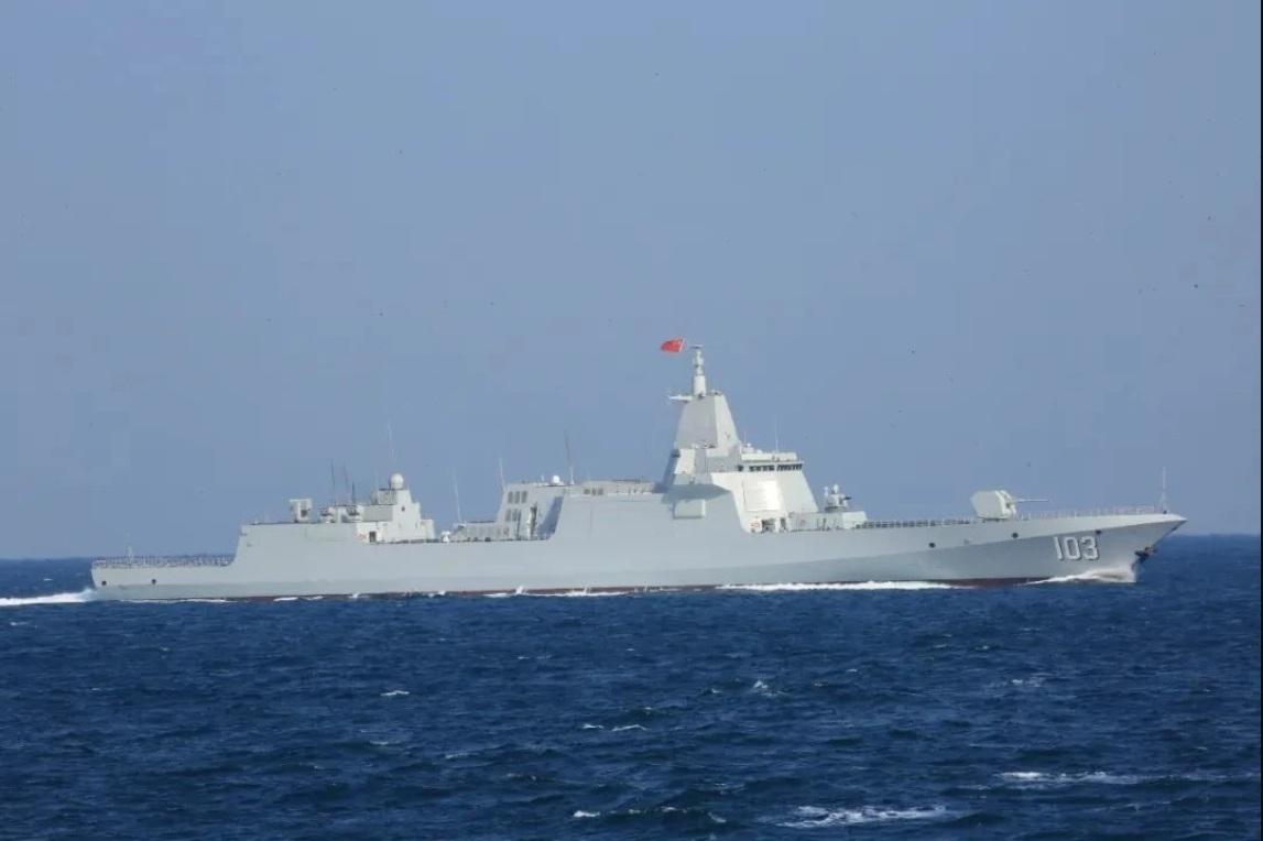  解放軍055型艦「鞍山號（舷號103）」。 圖：翻攝陸網/騰訊網 