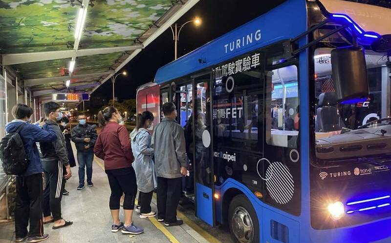 輝達效應!北市擬推「自駕公車」打造AI產業鏈