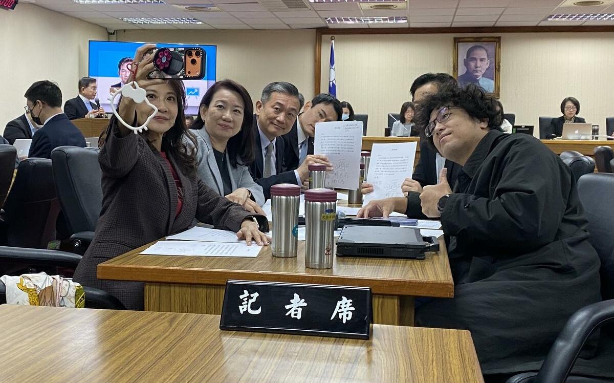 綠國防立委提案聲援沈伯洋「中共應自我克制」 馬文君宣布通過