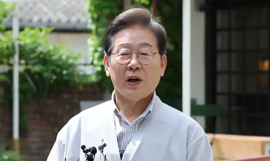  韓國總統李在明上任之後，在外交語彙上將「韓日中」更換回「韓中日」的傳統排序。 圖：翻攝自 X 