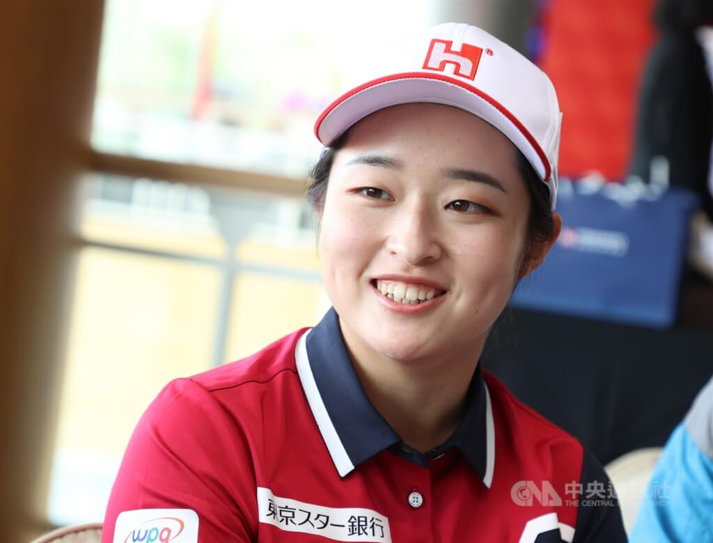 高球新星吳佳晏日巡正賽首封后　笑稱感覺不真實