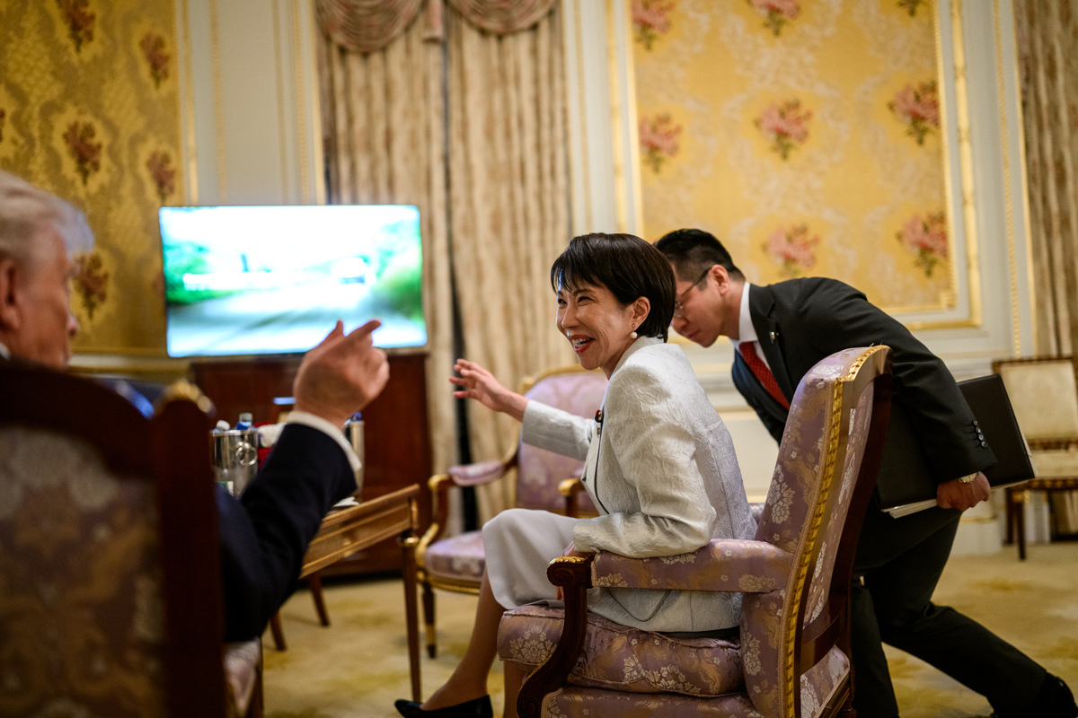 美國總統川普 12 月 2 日在談及美日關係時指出，美方希望日本在防務上承擔更多成本，但外界普遍認為，美國並不支持日本突破「和平憲法」框架或發展核武能力。 圖：翻攝自白宮的Ｘ 