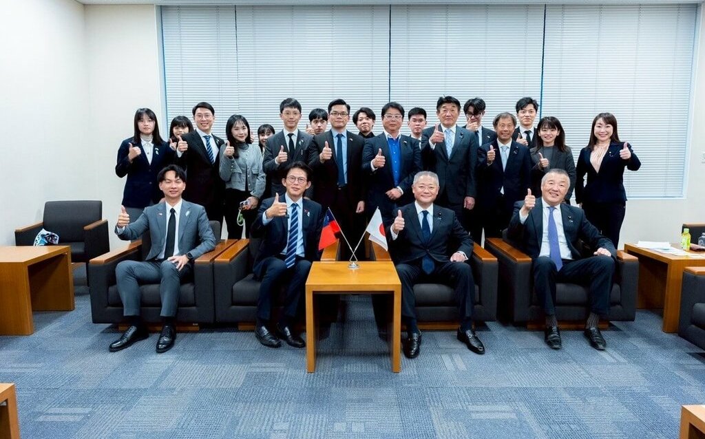 民眾黨率團拜會日本4政黨  黃國昌：多黨政治生態值得台灣借鏡 