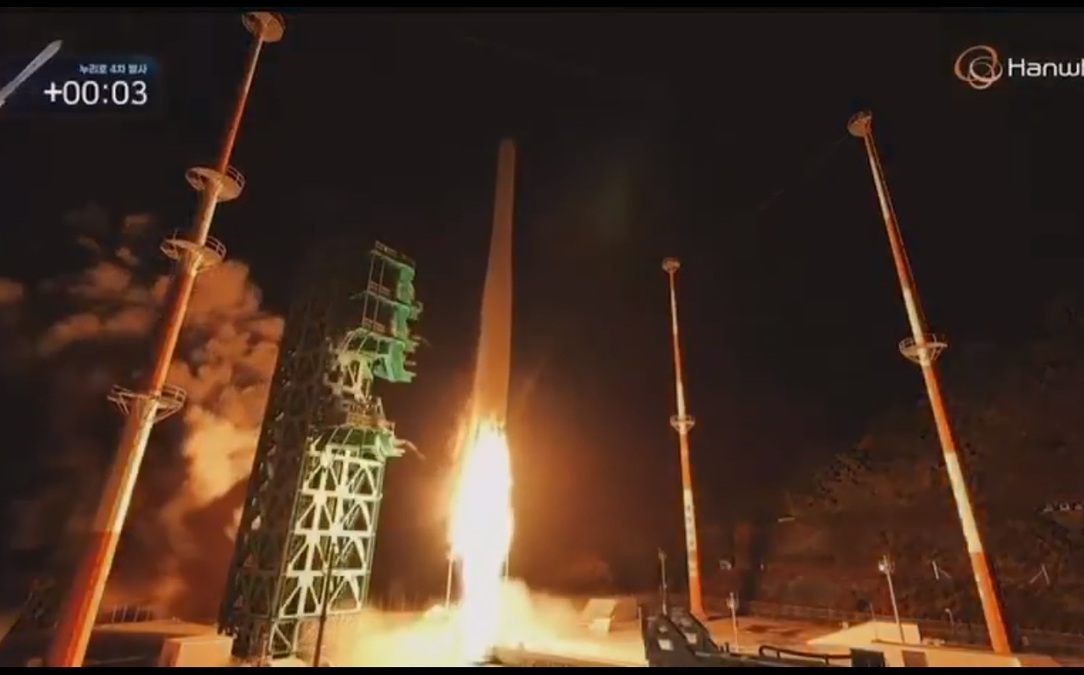 最新!自製Nuri火箭載13顆衛星升空 韓媒:各系統正常運行