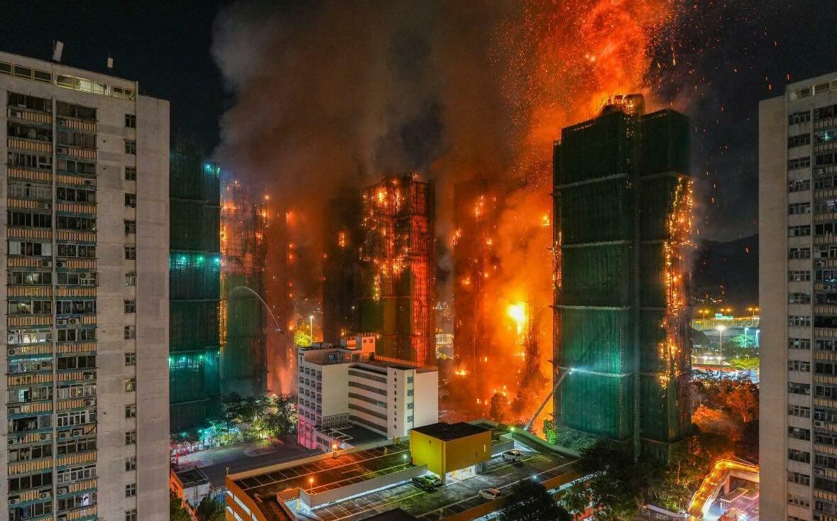 不是天災是人禍？香港宏福苑燒43小時釀 128 死　民團發起連署拼真相