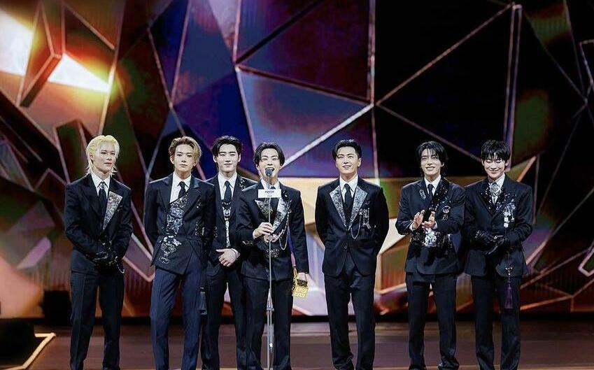 MAMA照常舉辦又「辱華」？典禮問卷「把台灣、香港列國家」小粉紅又心碎跳腳