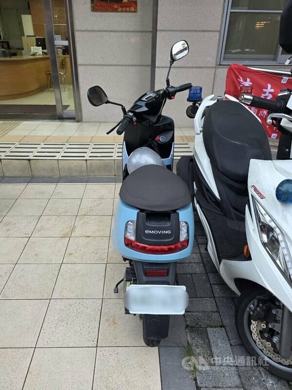 毒癮自首竟騎車上警局 中和警:新北微電車毒駕首例