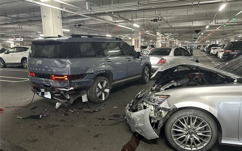 台中好市多毒駕連撞3車！網轟：黑五省下來的錢都不夠賠