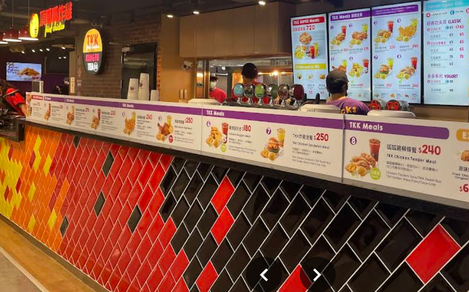 炸雞堡外皮金黃酥脆  咬下卻驚見生肉！頂呱呱認了：員工太早起鍋