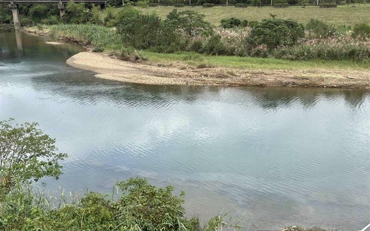 基隆河油污案!汐止補助計畫「門檻複雜」挨批 網:故意不給申請?