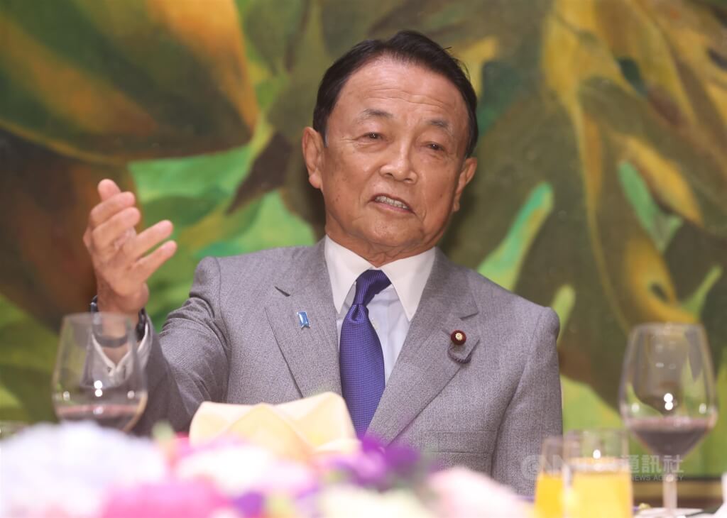 麻生太郎支持高市早苗台灣有事說：被中國說幾句還好