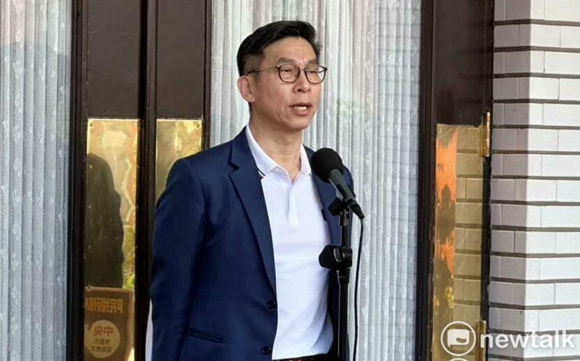 柯文哲盼成為台灣曼德拉？鍾佳濱酸：要不要看自己到底做了什麼？