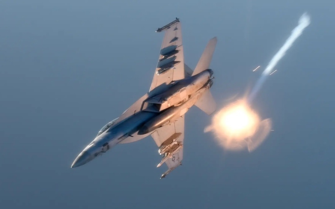 調查1年！美紅海「誤擊友軍」事件正式報告：船員疲勞、作戰系統缺陷