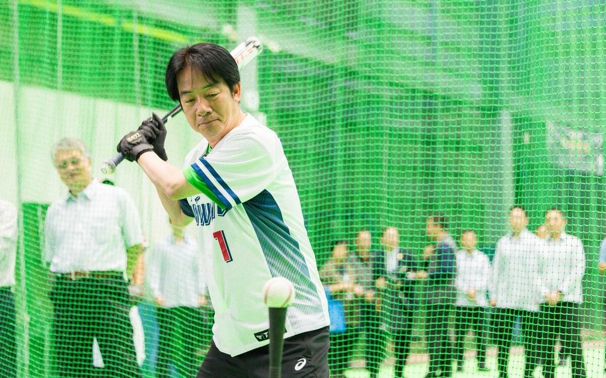 賴清德投打二刀流!「百億圓夢」青年赴美參訪大聯盟、運科機構