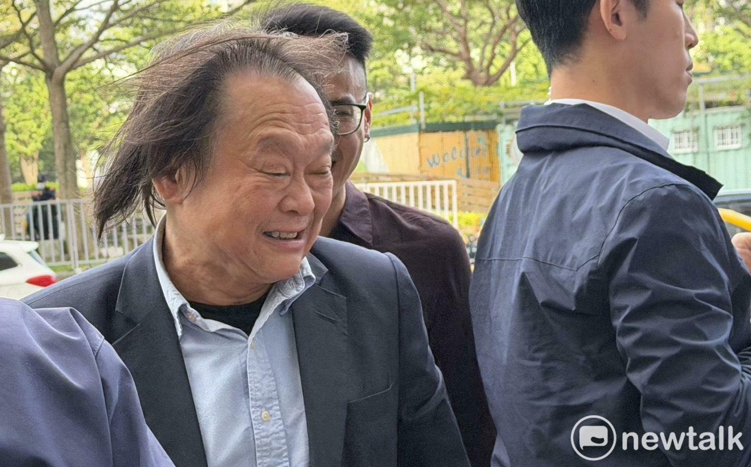 游智彬拿「生死狀」差點被車撞！王世堅完全不甩他