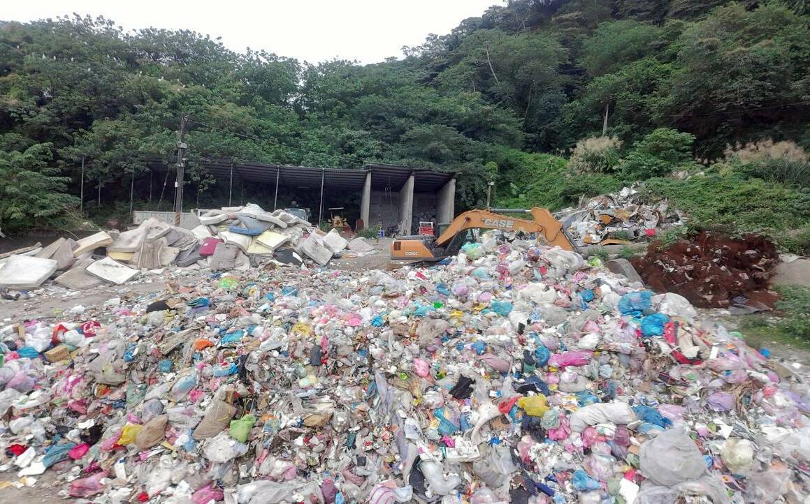 竹東掩埋場「清除說法不實」？ 時力踢爆現況：要求縣府公開資料