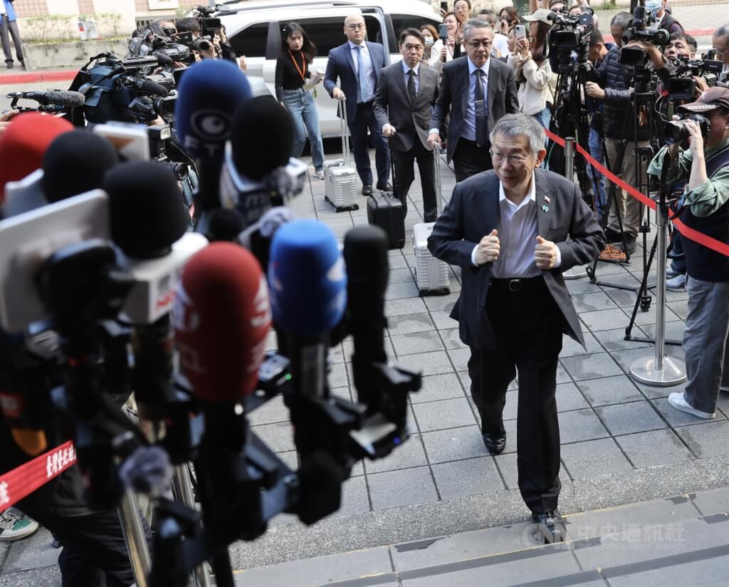 京華城案開庭 柯文哲:為台灣的公平正義奮戰到底