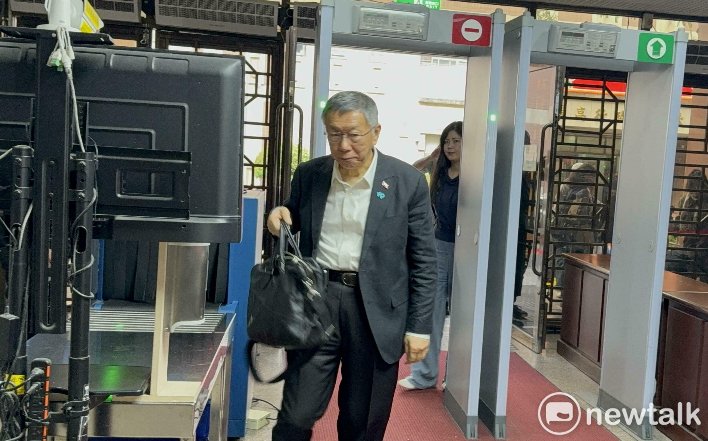 柯文哲點名林欽榮、蘇麗瓊是可疑證人 嗆蘇「糾正文看不懂也沒能力寫」