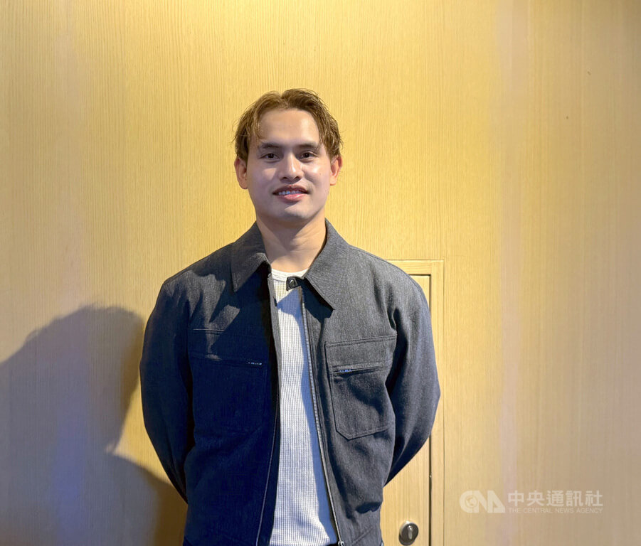 張奕紀錄片中落淚 開心證明自己並不差