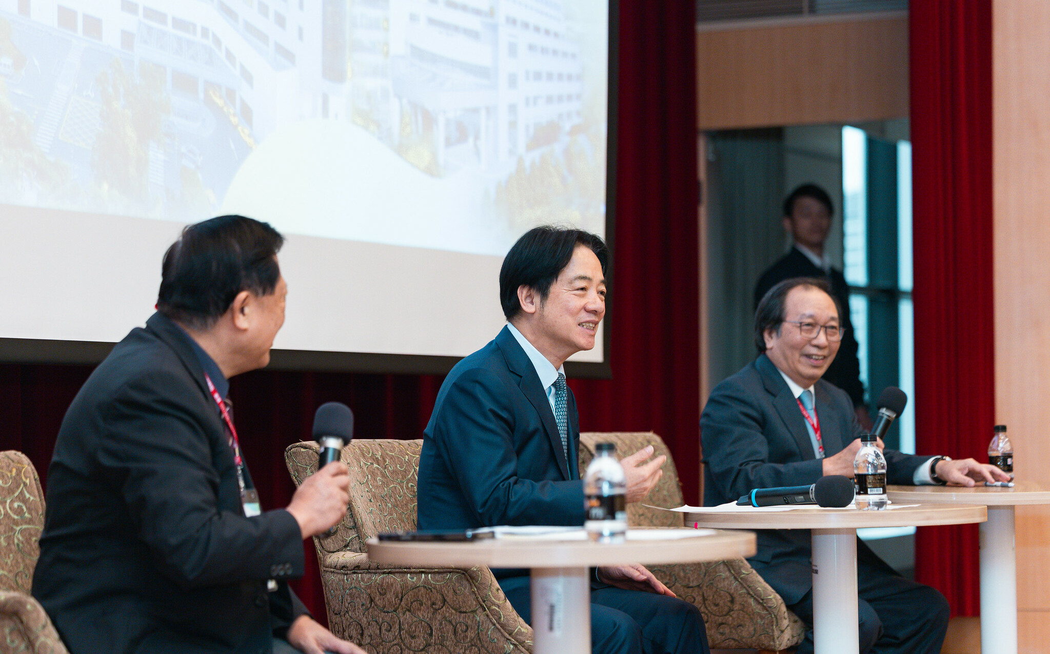 醫院評鑑負擔太重 賴清德:研議從每4年改為每6年一次