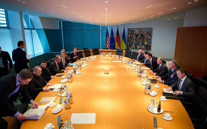 烏克蘭宣布放棄入北約! 柏林談判美國施壓力 澤連斯基仍拒「和平計畫」