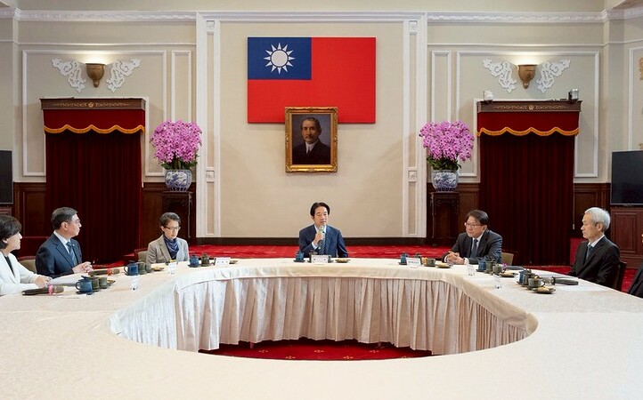 國政茶敘談財劃法、公教年金改革!賴清德:應在合憲基礎下進行