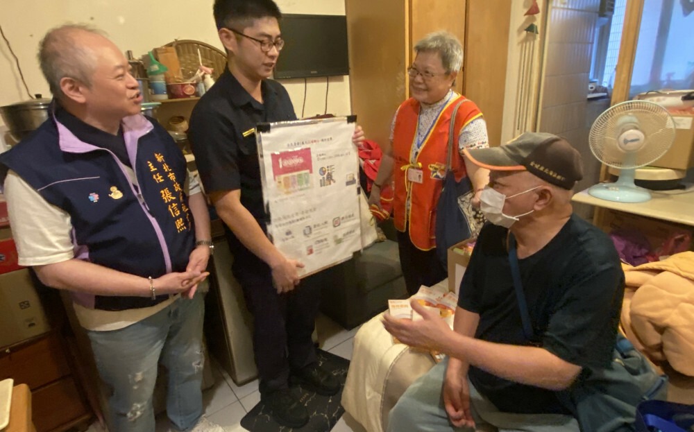 「老人每月可領8千補助」?新北社會局澄清:AI影片宣傳假消息!