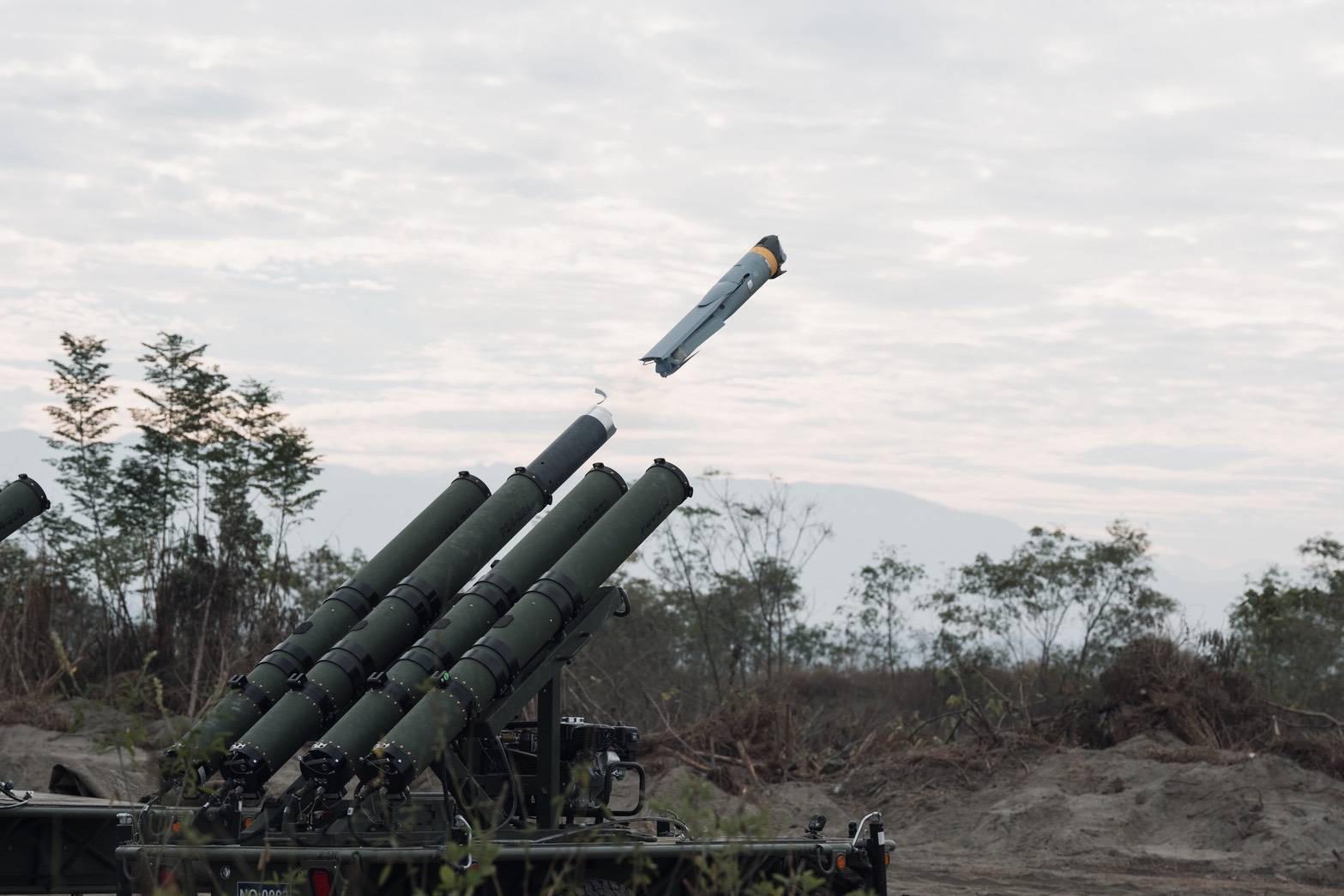  Altius-600M攻擊型無人機發射升空。 圖：國防部提供 