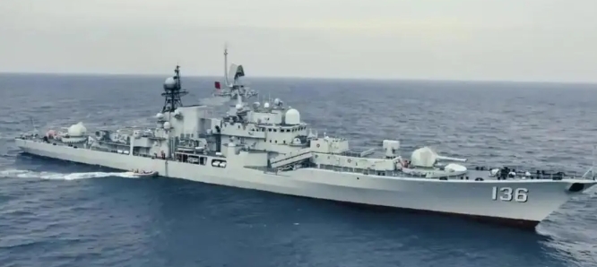  中國向俄羅斯購買的導彈驅逐艦。 圖 : 翻攝自馬妍 