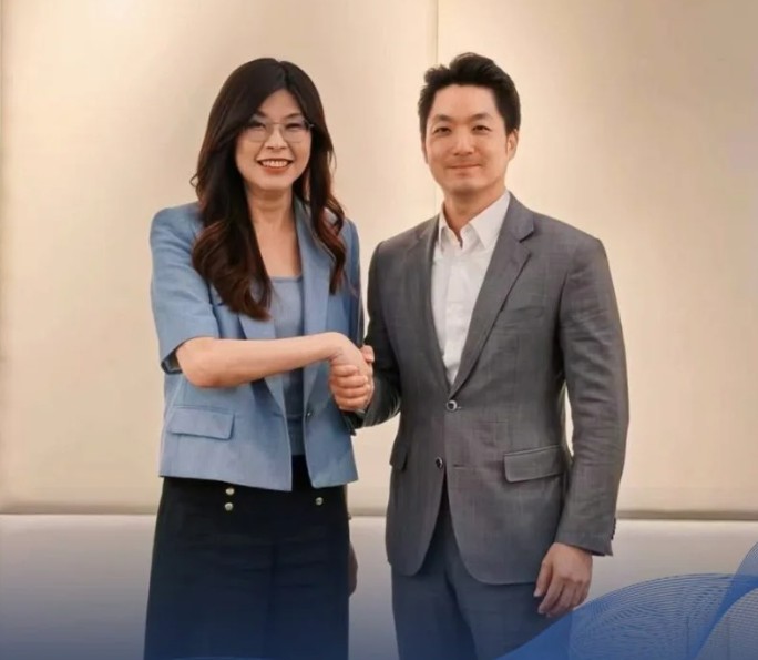  郭正亮認為，包括國民黨主席鄭麗文(左)、台中市長盧秀燕及台北市長蔣萬安在內等 3 人都是藍營可能參戰 2028 的人選。 圖：翻攝鄭麗文臉書（資料照） 