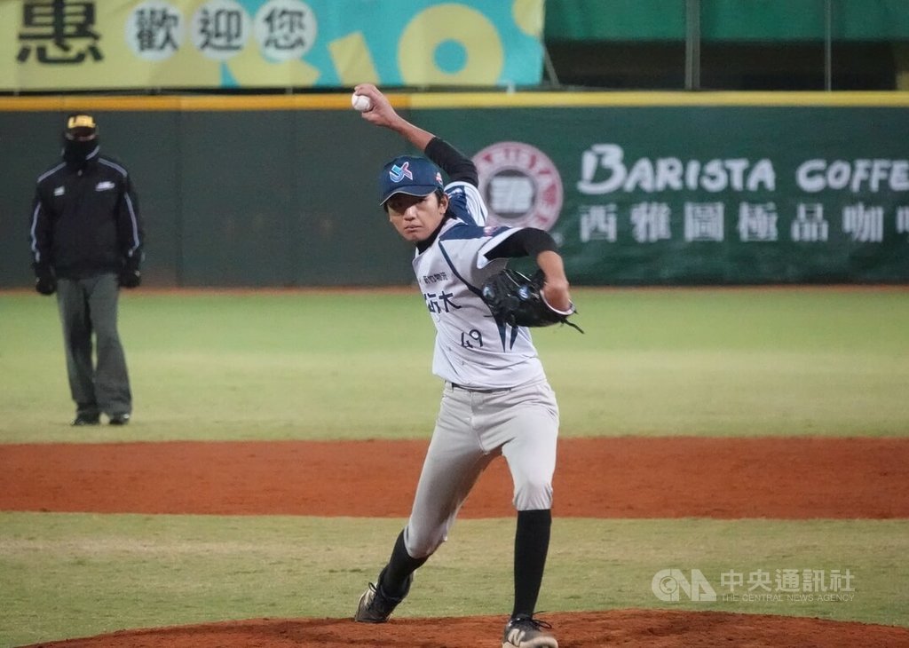 莊承翰曾離隊再重回球場仍愛棒球 大專聯賽先發勝