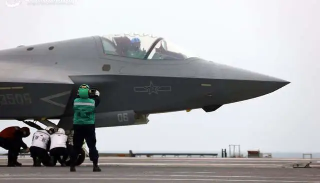 中國製 殲-35E 隱形戰機。 圖：翻攝自 騰訊新聞 