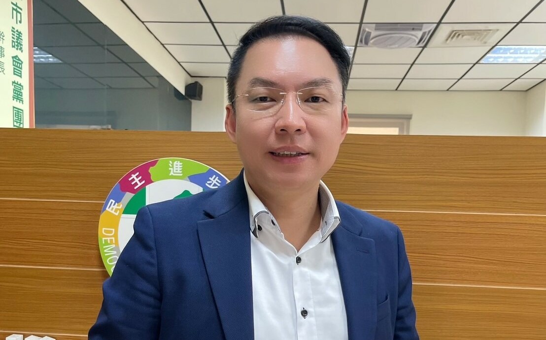 民進黨高雄里長165人完成提名登記 黃文益:整合基層戰力拚勝選