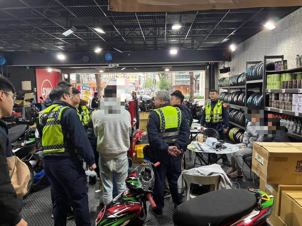 台72無牌改裝機車深夜競飆 苗警溯源台中車行逮4人
