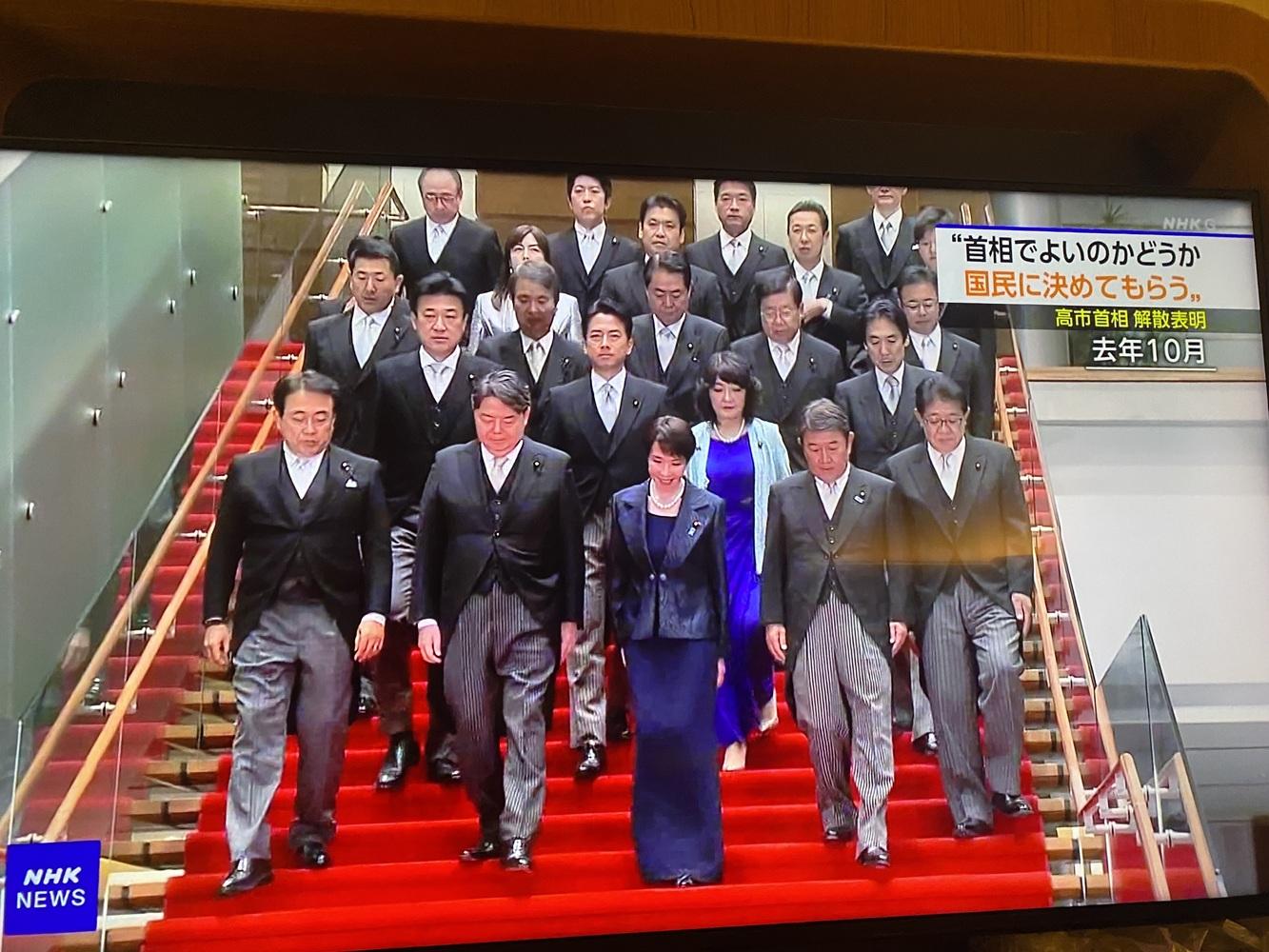  高市上任不到三個月還沒任何實績搞高支持率解散，讓人不安，覺得勝算不大。 圖：攝自NHK 