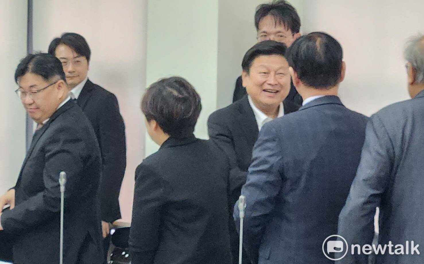 政院、中選會來拜會卻遲到 傅崐萁:賴清德什麼時候喝大和解咖啡?