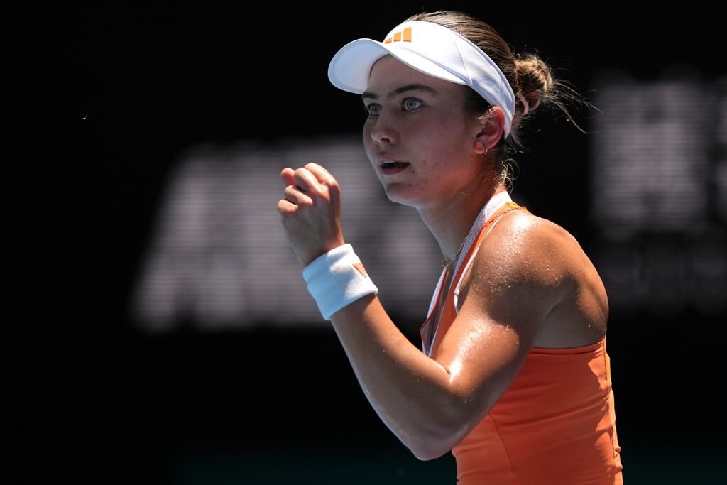 約維奇直落二橫掃進澳網8強將對陣莎芭蓮卡