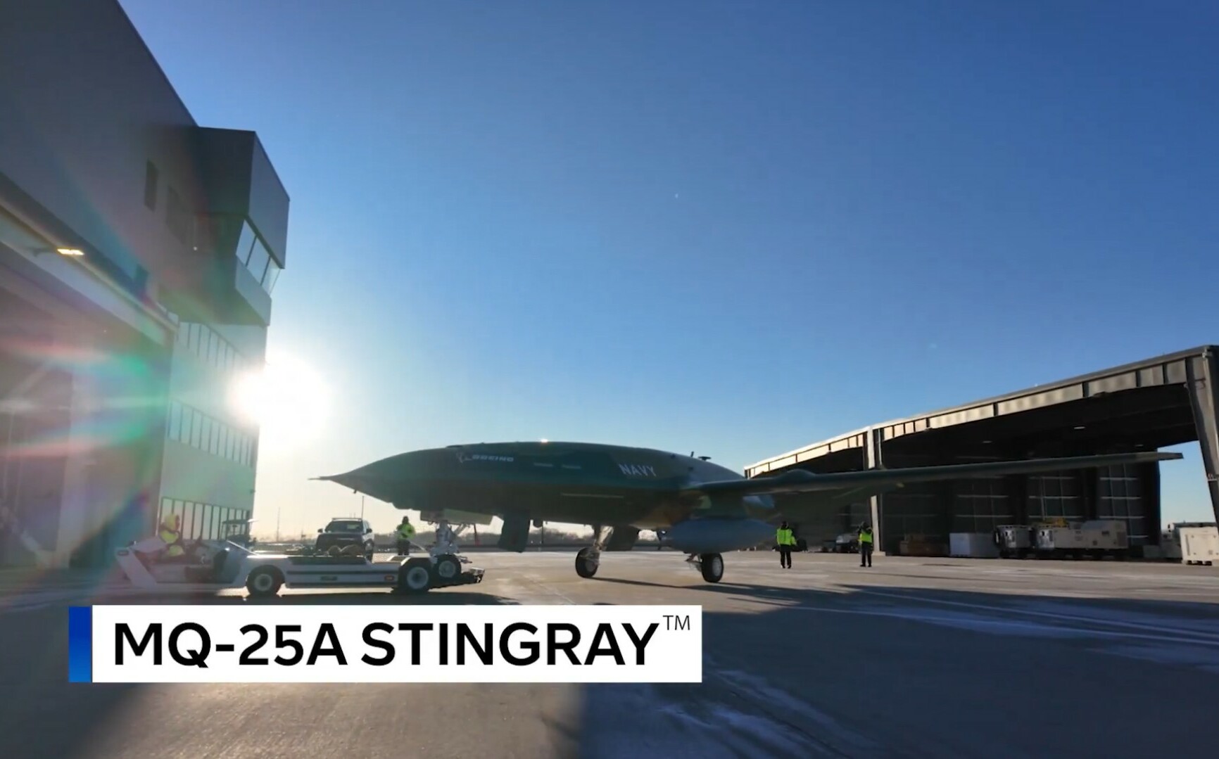 卡關多年終於動了!美軍無人加油機MQ-25完成首次滑行測試