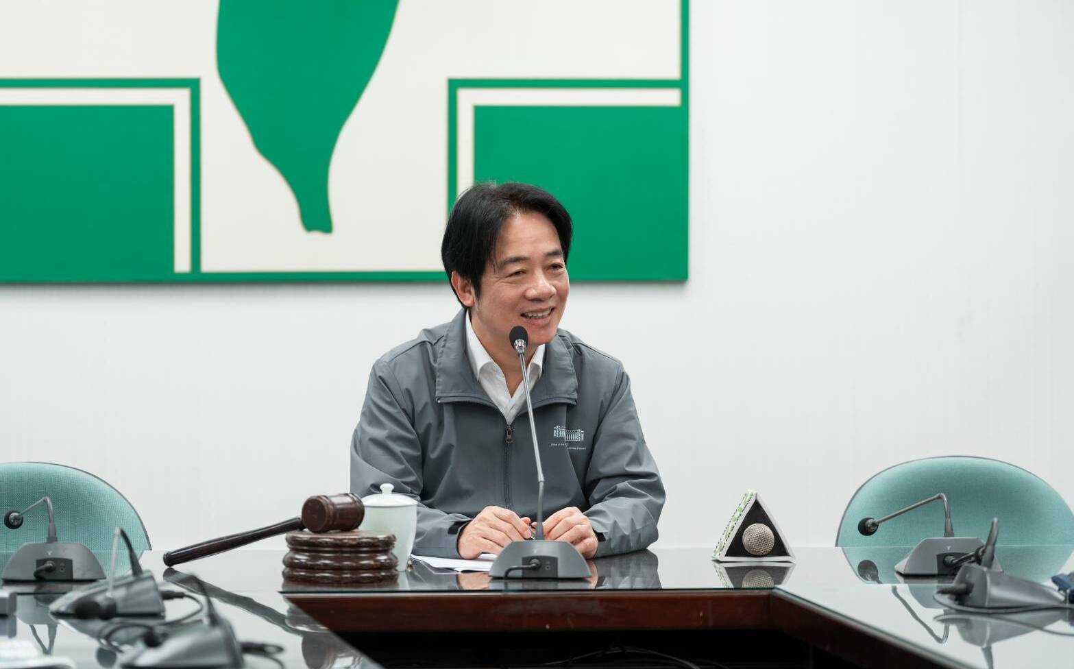 賴清德民調回升 黃暐瀚:藍營這半年做了什麼?真想重返執政嗎?