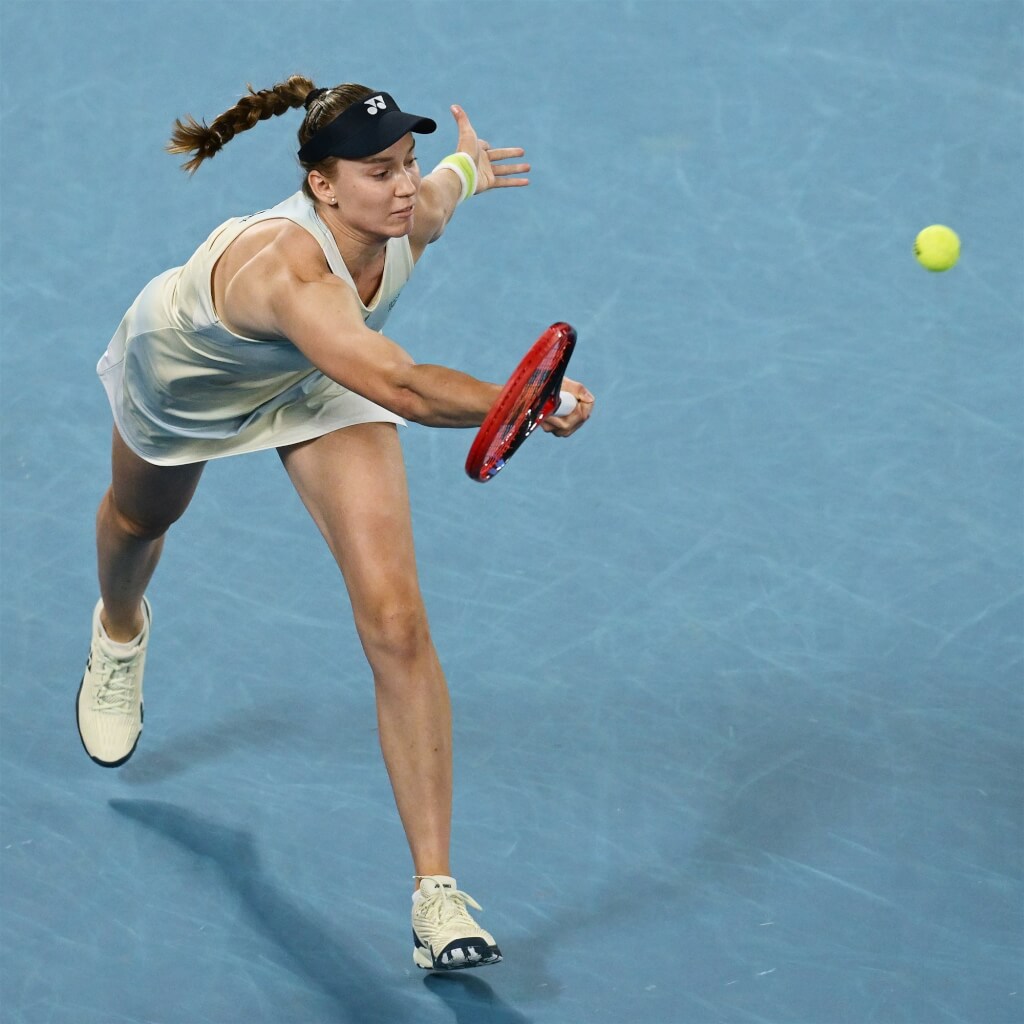 芮芭奇娜激戰3盤首奪澳網後冠擊敗莎芭蓮卡