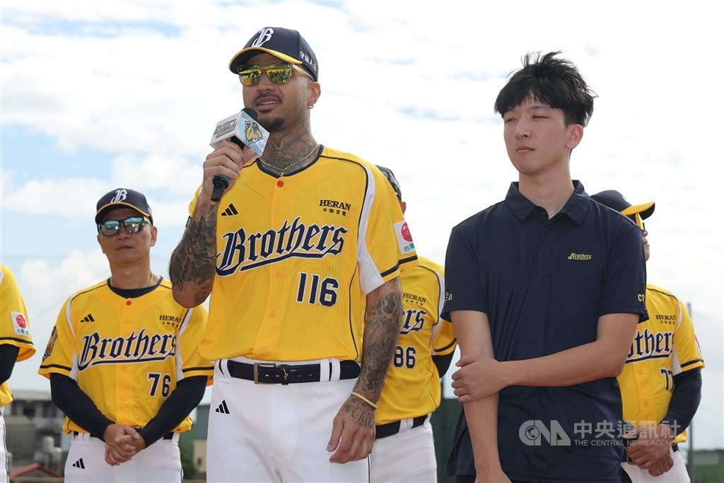 兄弟打擊教練部門台日韓美兼具 平野惠一解釋原因