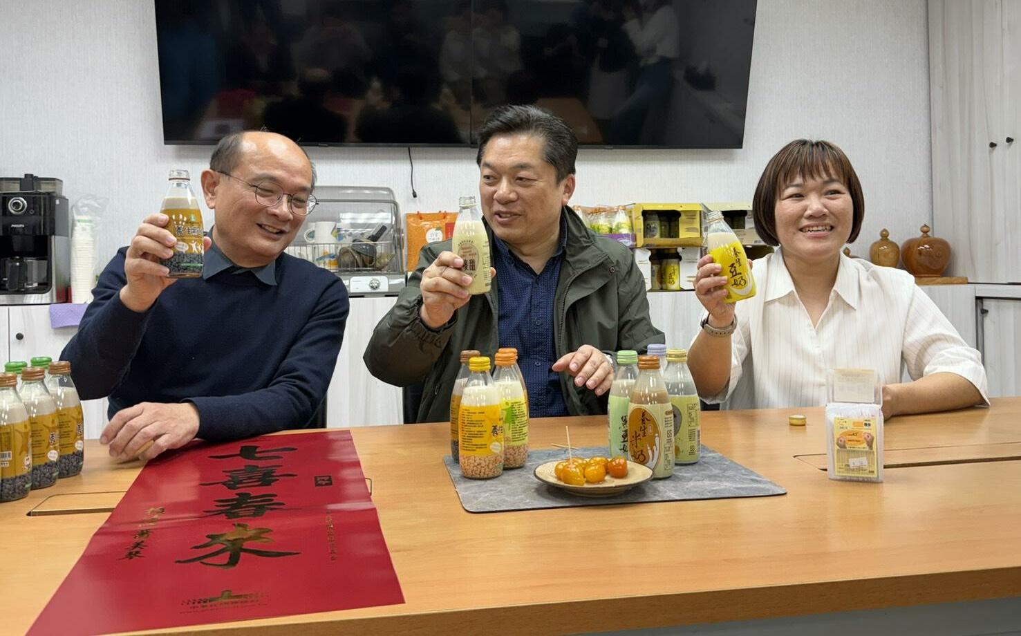 過年來宜蘭喝豆奶!陳俊宇邀溪南溪北分享「養生奶」一甲子的記憶