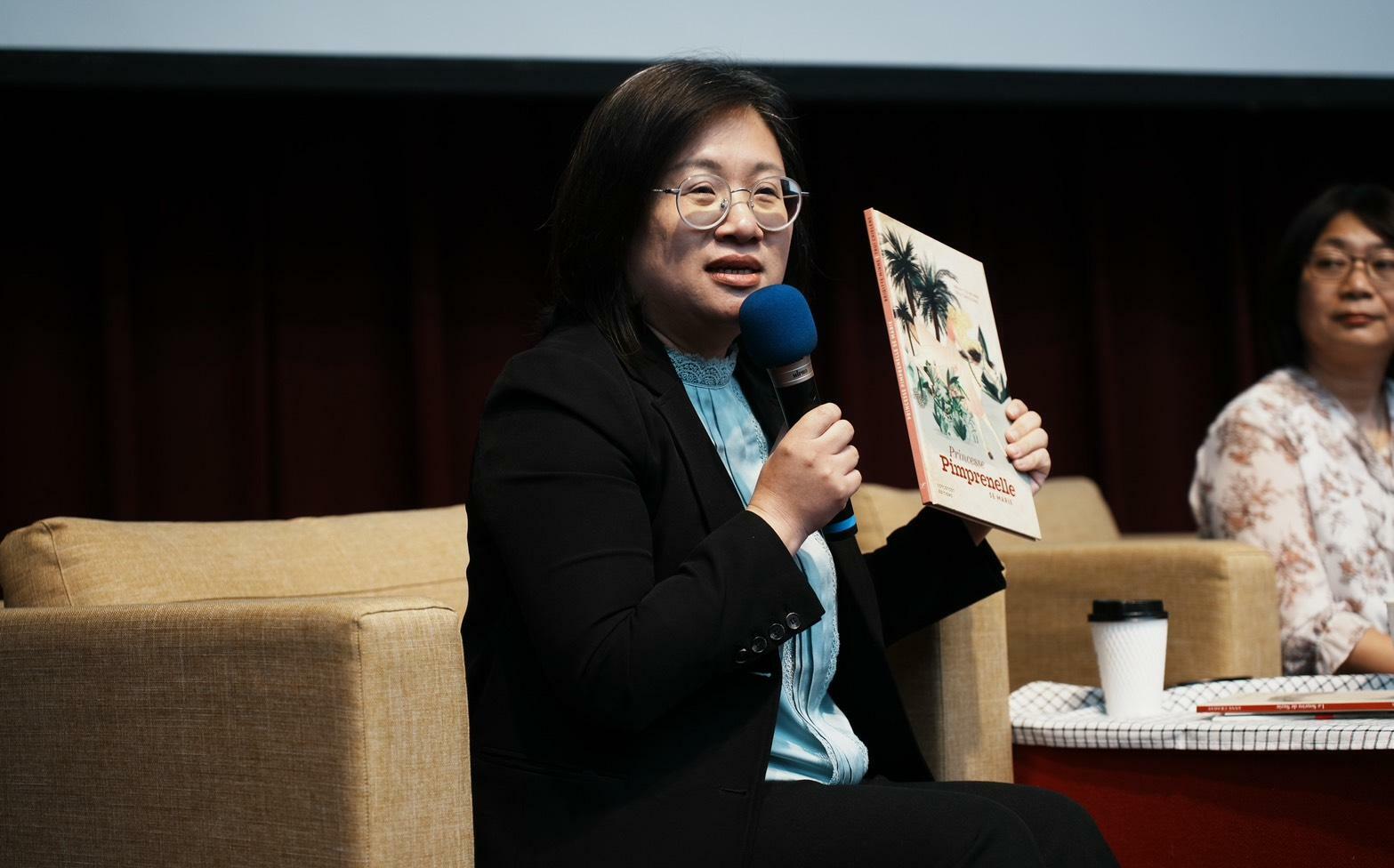 (影) 二二八前夕憶戒嚴 陳培瑜推薦繪本:我們其實已經可以飛出去